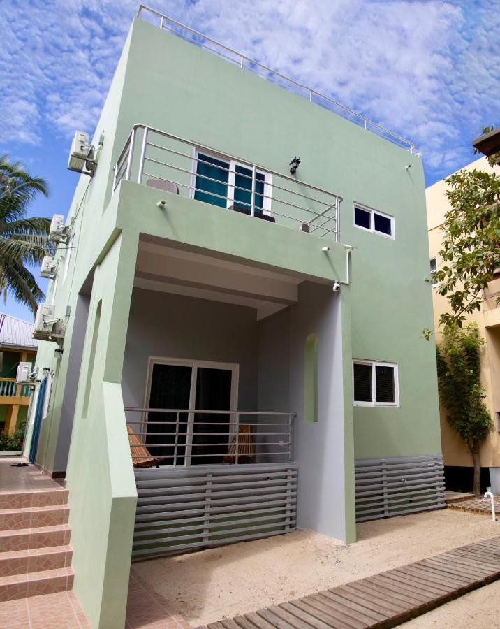 Meme'S Place Placencia Exteriér fotografie